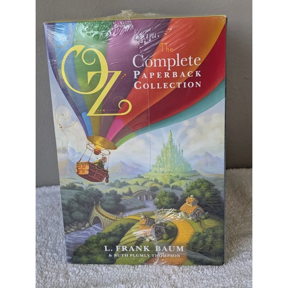 The Complete Paperback Collection Of The Wizard Of OZ Book Set 1-5 Baum Wicked